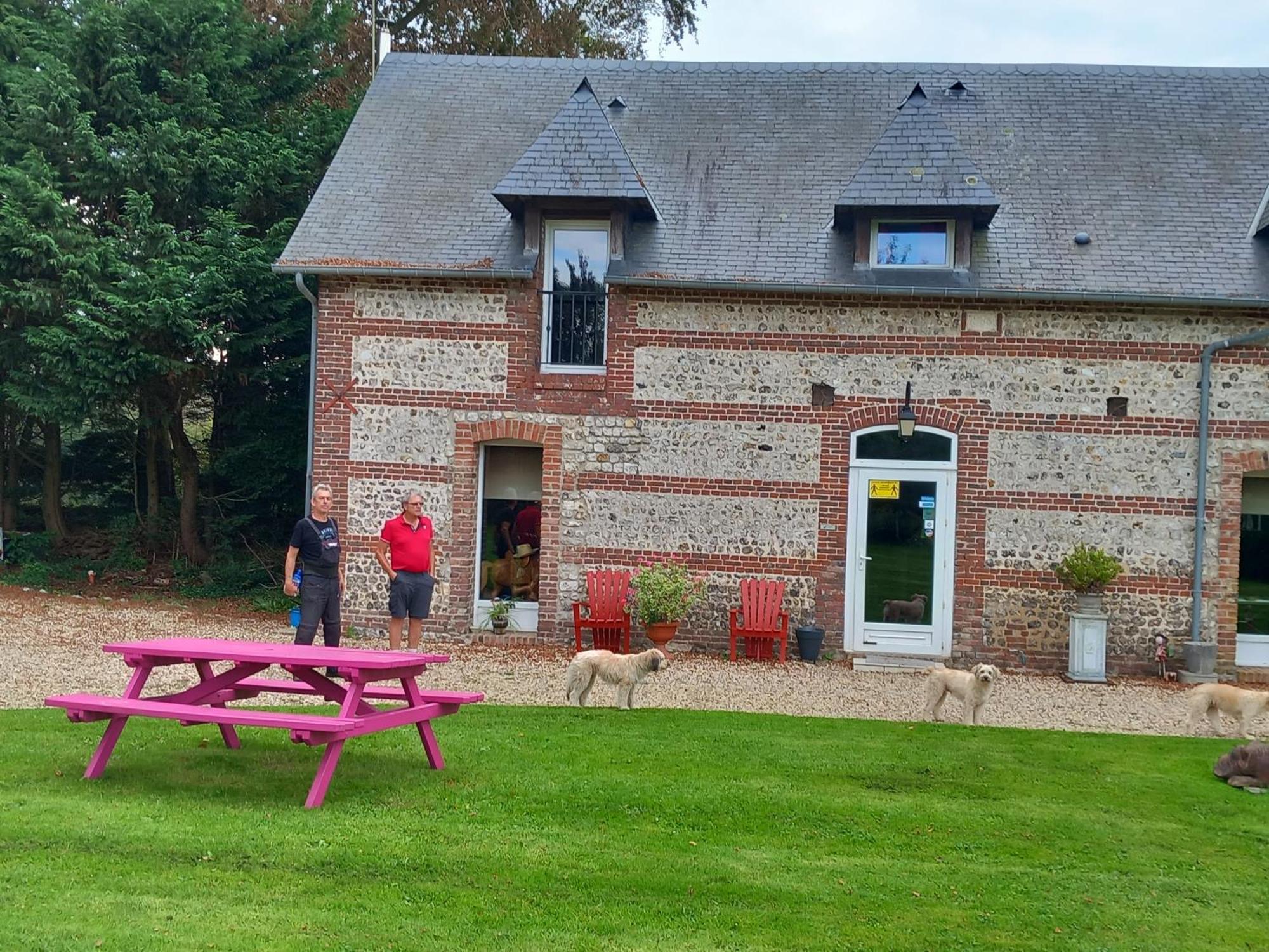 Maison De Vacances Clos Des Hogues Entre Etretat Et Fecamp Saint-Léonard Eksteriør bilde