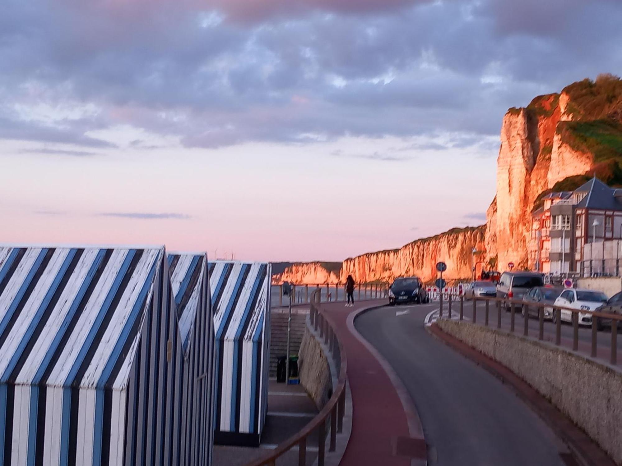 Maison De Vacances Clos Des Hogues Entre Etretat Et Fecamp Saint-Léonard Eksteriør bilde